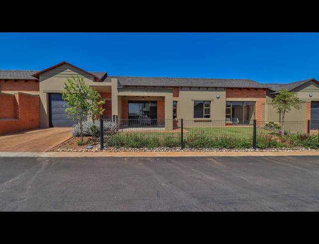 2 BEDROOM PROPERTY TO RENT IN RETIRE AT MIDSTREAM